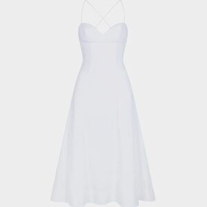 Elegant White Backless Dress